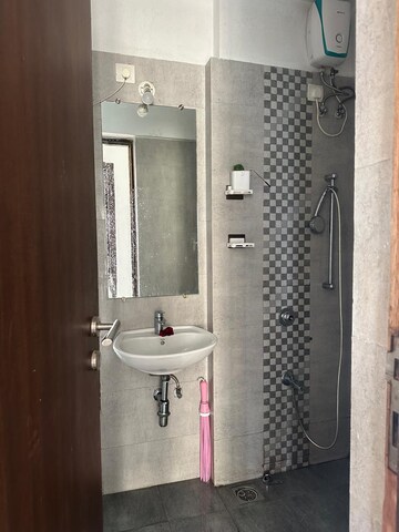 Bathroom in 3 BHK Apartment at The Wadhwa Platina, Kolshet Road – for Rent