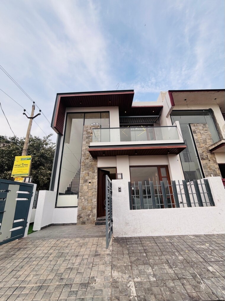 Exterior View, sunny enclave 3 Bedroom 100 Sq.Yd. Independent House In Sunny Enclave Mohali 9689836