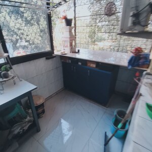 Kitchen in 2.5 BHK Builder Floor at Palam Vihar Residents Association, Palam Vihar – for Sale