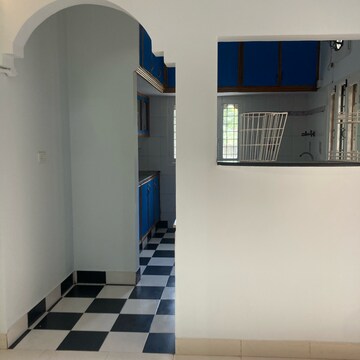 Building Lobby in 2 BHK Independent House at Ejipura – for Rent