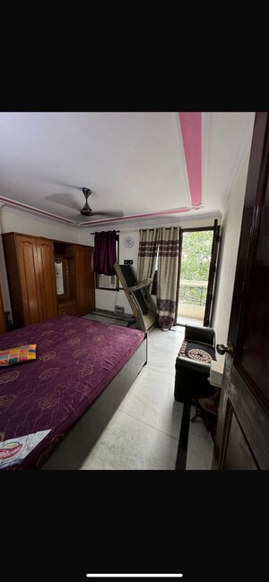 Bedroom in 2.5 BHK Builder Floor at Kalkaji – for Sale