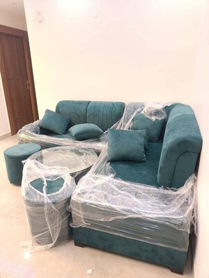 Living Room in 1 BHK Apartment at Ignou Road – for Rent