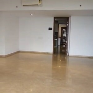 Room in 4 BHK Apartment at Hiranandani Lake Enclave Glendale, Hiranandani Estate – for Rent