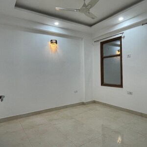 Room in 3.5 BHK Builder Floor at Palam Vihar Residents Association, Palam Vihar – for Rent