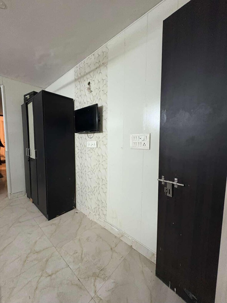 undefined, dlf-city-phase-iii 1 Bedroom 620 Sq.Ft. Builder Floor In Sector 24 Gurgaon 9689946