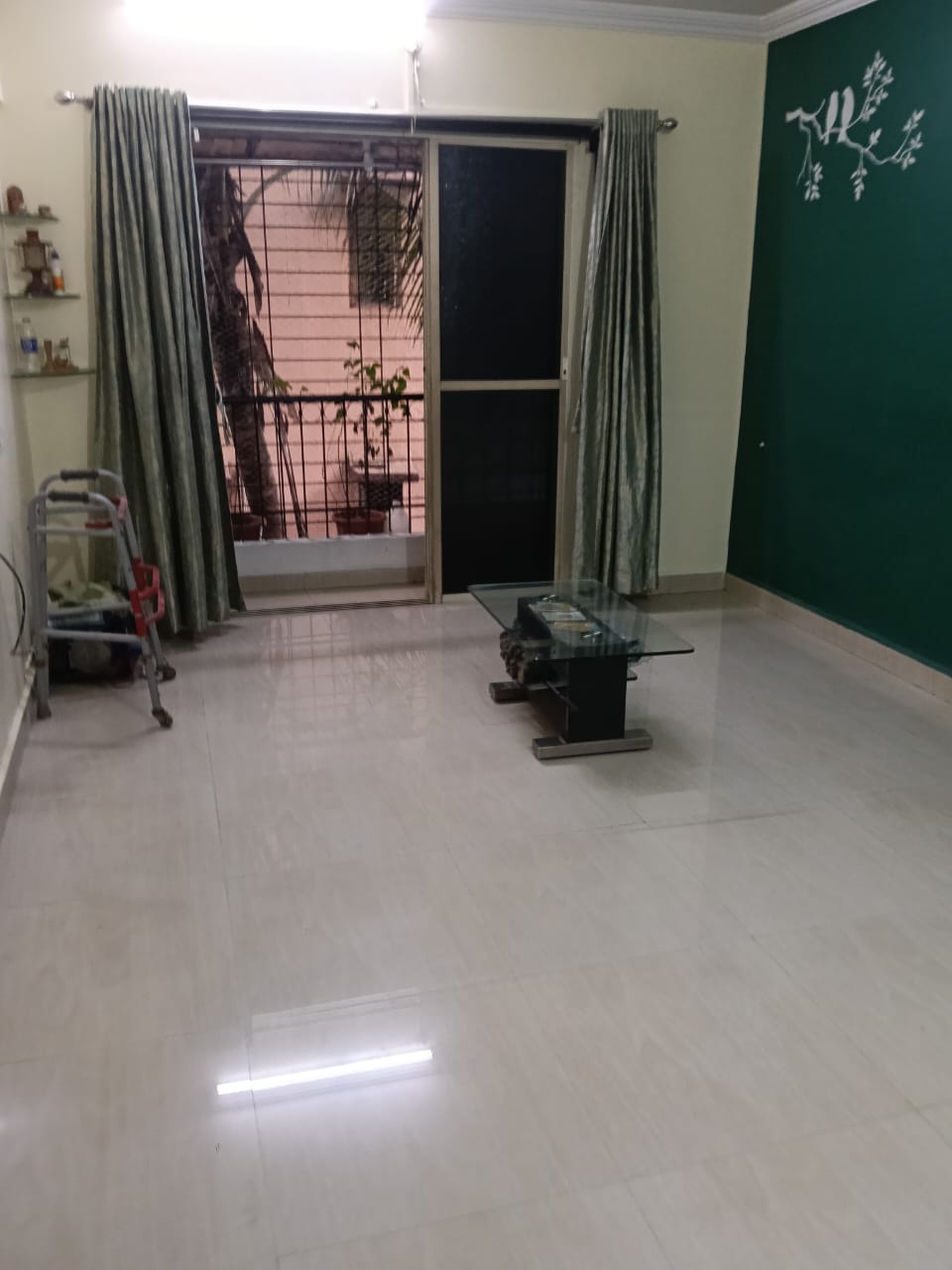1 BHK + Pooja Room 550 Sq.Ft. Apartment in Trisangam CHS