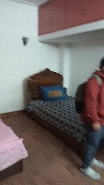 Bedroom in Studio Builder Floor at Lajpat Nagar I – for Rent