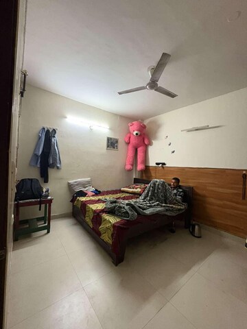 Bedroom in 1 BHK Builder Floor at DLF City Phase III, Sector 24 – for Rent