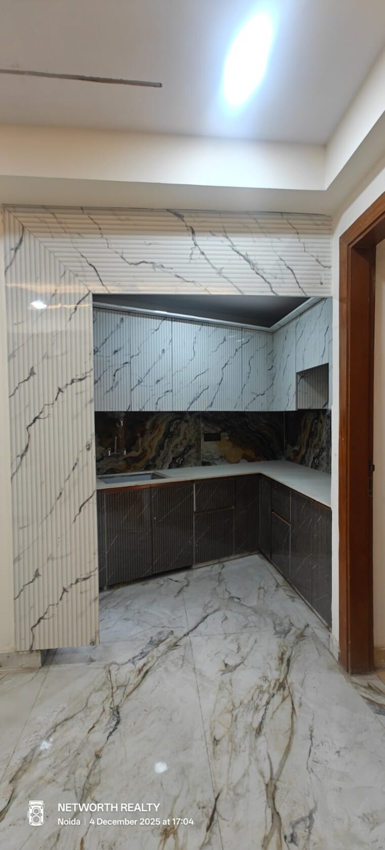 Kitchen, sector 73 3 Bedroom 1500 Sq.Ft. Builder Floor In Sector 73 Noida 9689961