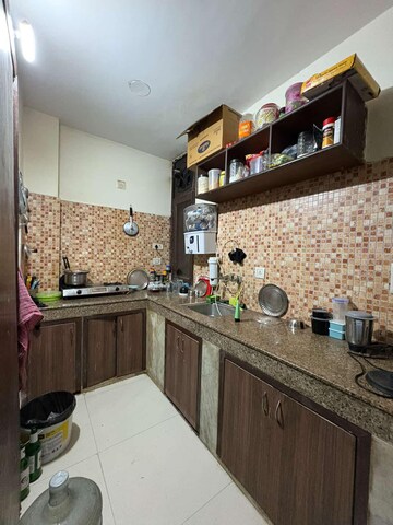 Kitchen in 1 BHK Builder Floor at DLF City Phase III, Sector 24 – for Rent