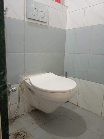 Bathroom in 1 BHK Apartment at Vasant Kunj – for Rent