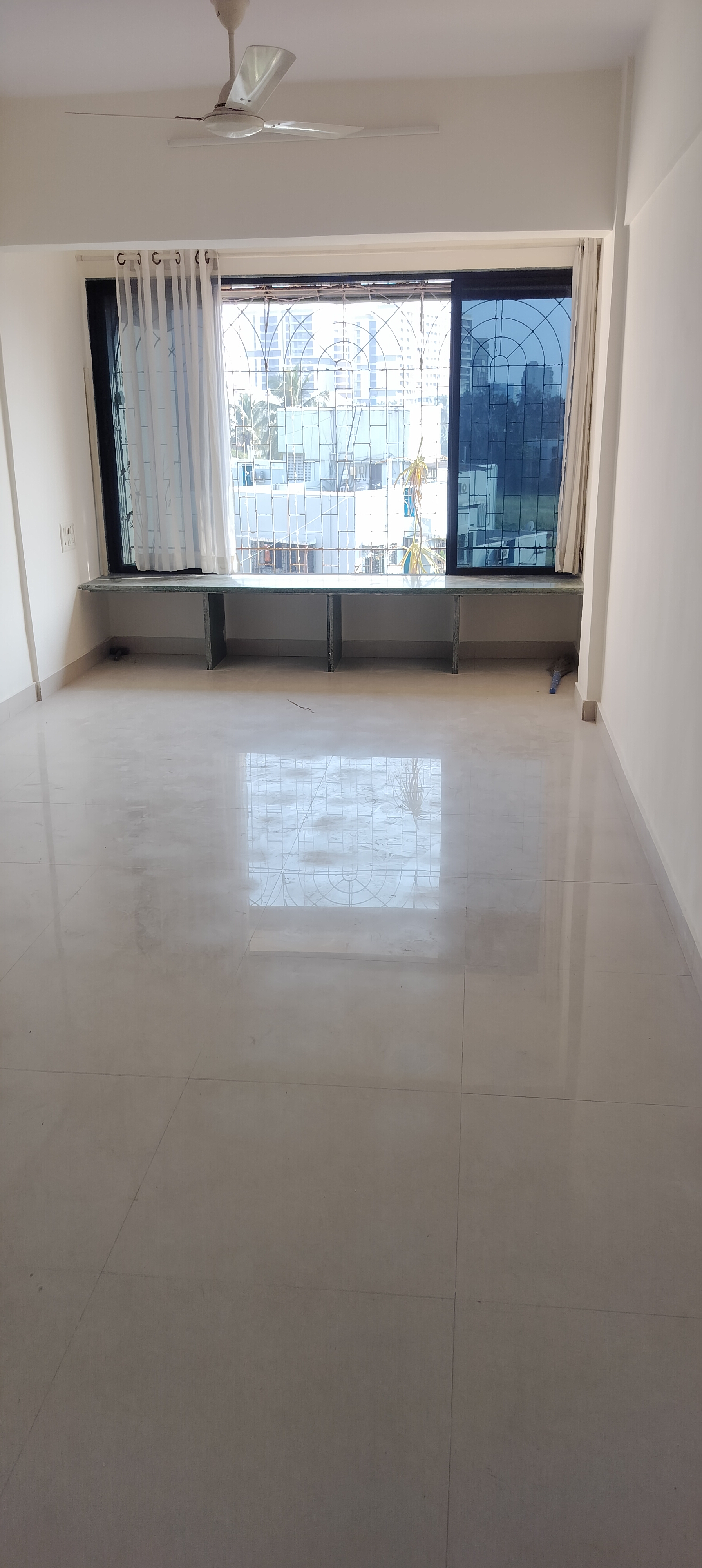 2 BHK Apartment For Rent in Manish Sun Flower Apartment