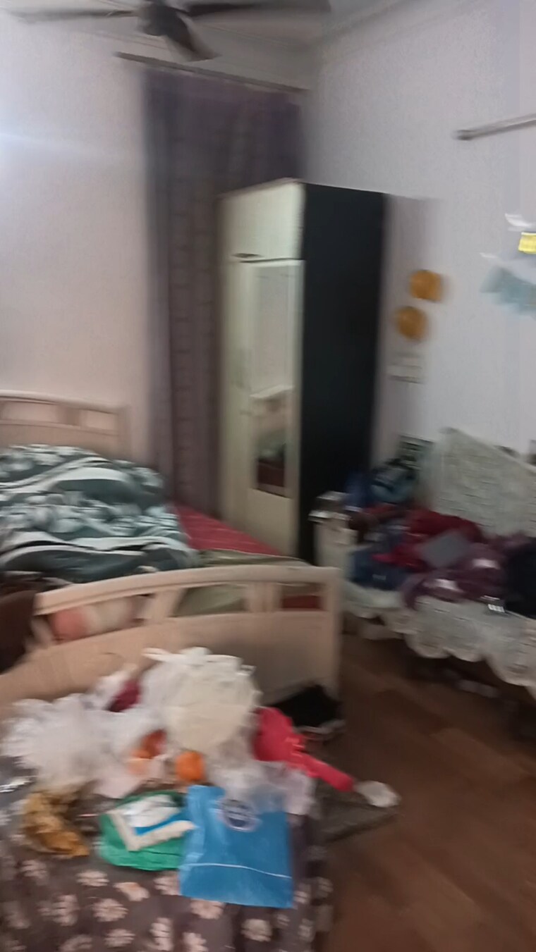 Bedroom, lajpat nagar i Studio 300 Sq.Ft. Builder Floor In Lajpat Nagar I Delhi 9689975