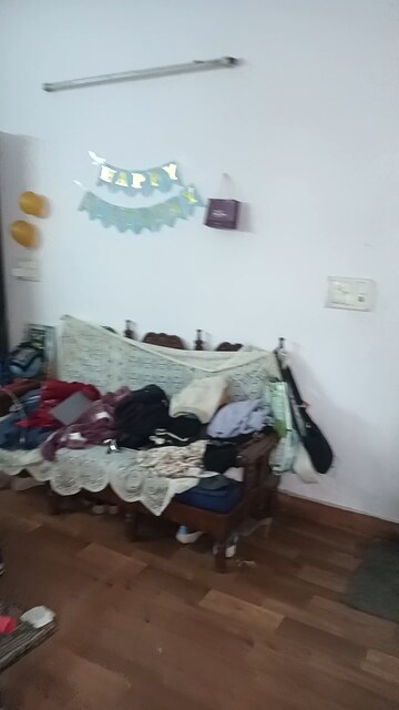 Master Bedroom in Studio Builder Floor at Lajpat Nagar I – for Rent