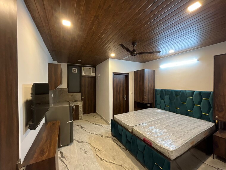 Bedroom, dlf-city-phase-iii 1 RK 320 Sq.Ft. Builder Floor In Sector 24 Gurgaon 9689968