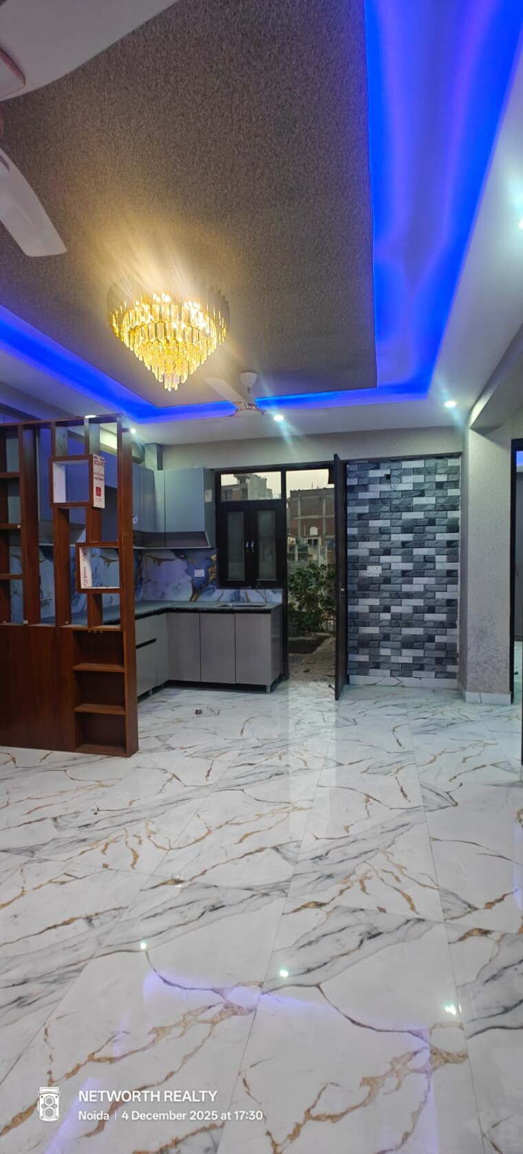 Living Room, sector 73 2 Bedroom 1000 Sq.Ft. Builder Floor In Sector 73 Noida 9689969