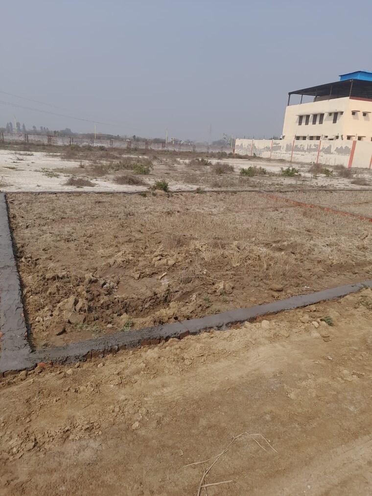 undefined, vrindavan  140 Sq.Yd. Plot In Vrindavan Mathura 9689984
