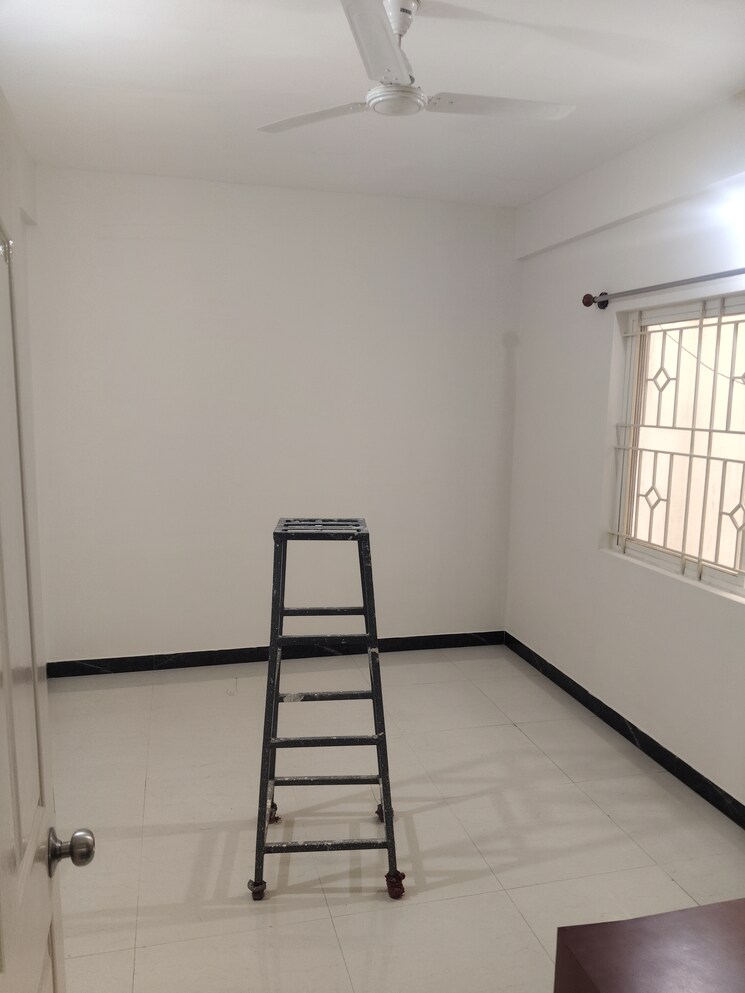 Room, s-v-residency-bellandur 1 Bedroom 650 Sq.Ft. Apartment In Bellandur Bangalore 9689987