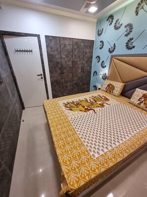 Bedroom in 1 BHK Apartment at Shivraise Apartment, Kandivali East – for Rent