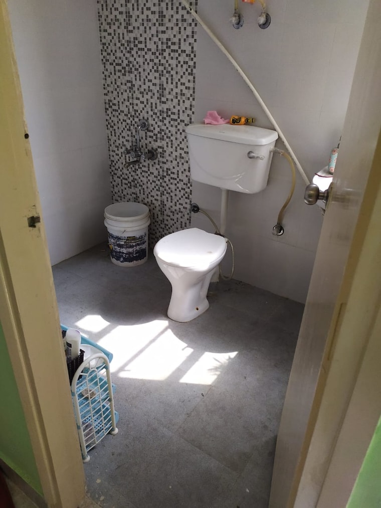 Bathroom, signature-global-signum-107 2 Bedroom 489 Sq.Ft. Apartment In Sector 107 Gurgaon 9689997