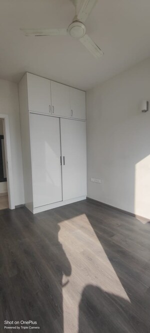 Room in 2 BHK Apartment at Ireo The Corridors, Sector 67a – for Rent