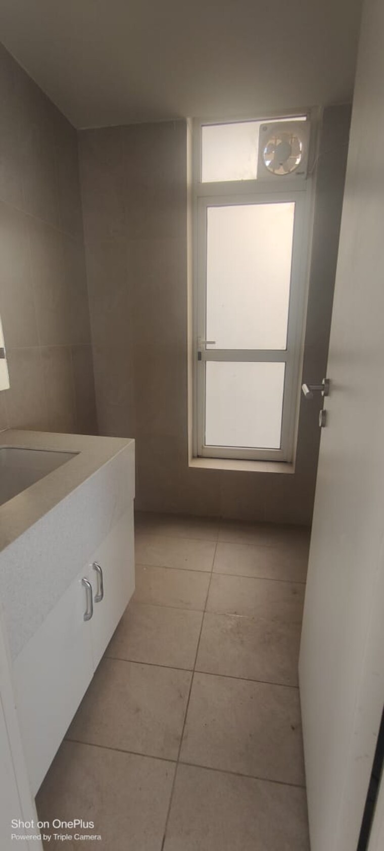 Bathroom, ireo-the-corridors 2 Bedroom 1296 Sq.Ft. Apartment In Sector 67a Gurgaon 9690010