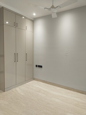 4 BHK Builder Floor For Rent in Lotus Villas Gurgaon, Dlf Phase iv