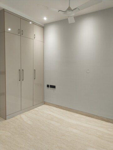 4 BHK Builder Floor For Rent in Lotus Villas Gurgaon, Dlf Phase iv