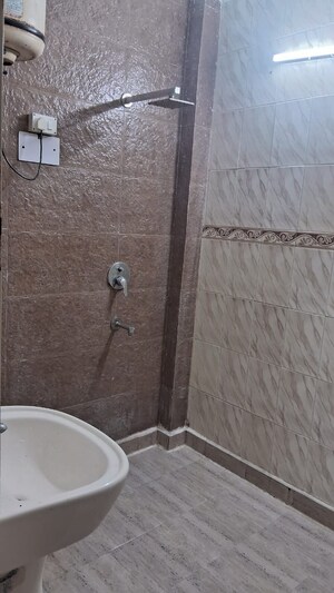 Bathroom in 2 BHK Builder Floor at Lajpat Nagar ii – for Rent