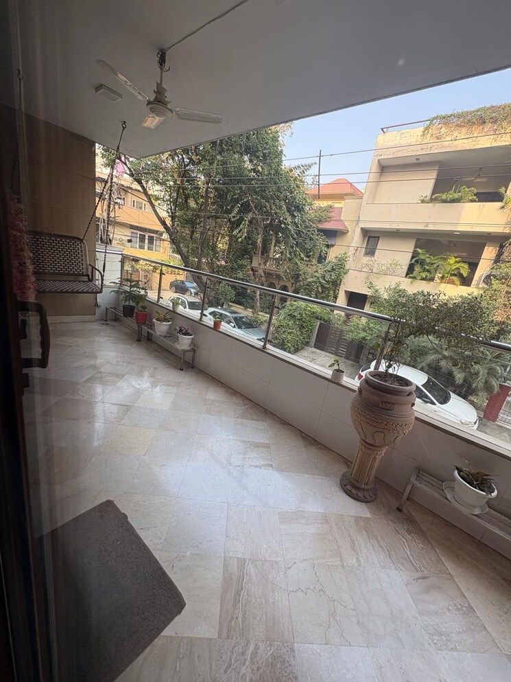 Balcony, lajpat nagar ii 2 Bedroom 900 Sq.Ft. Builder Floor In Lajpat Nagar ii Delhi 9690015