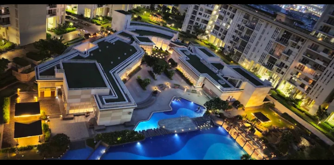 3 BHK + Extra Room 1942 Sq.Ft. Apartment in Conscient Heritage Max