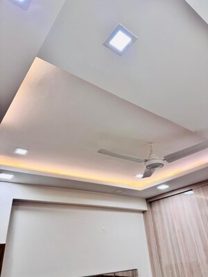 Furnished Amenities in 4 BHK Penthouse at Pearls Gateway Tower, Sector 44 – for Rent