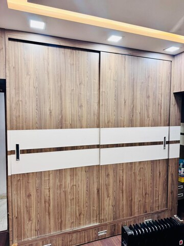 Furnished Amenities in 4 BHK Penthouse at Pearls Gateway Tower, Sector 44 – for Rent