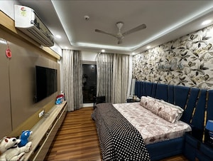 Bedroom in 5 BHK Apartment at Prateek Edifice, Sector 107 – for Rent