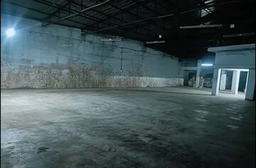  Warehouse For Rent in Gomti Nagar