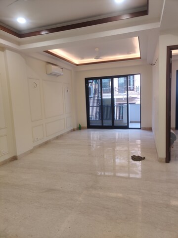 Staircase in 3 BHK Builder Floor at Safdarjung Enclave – for Sale