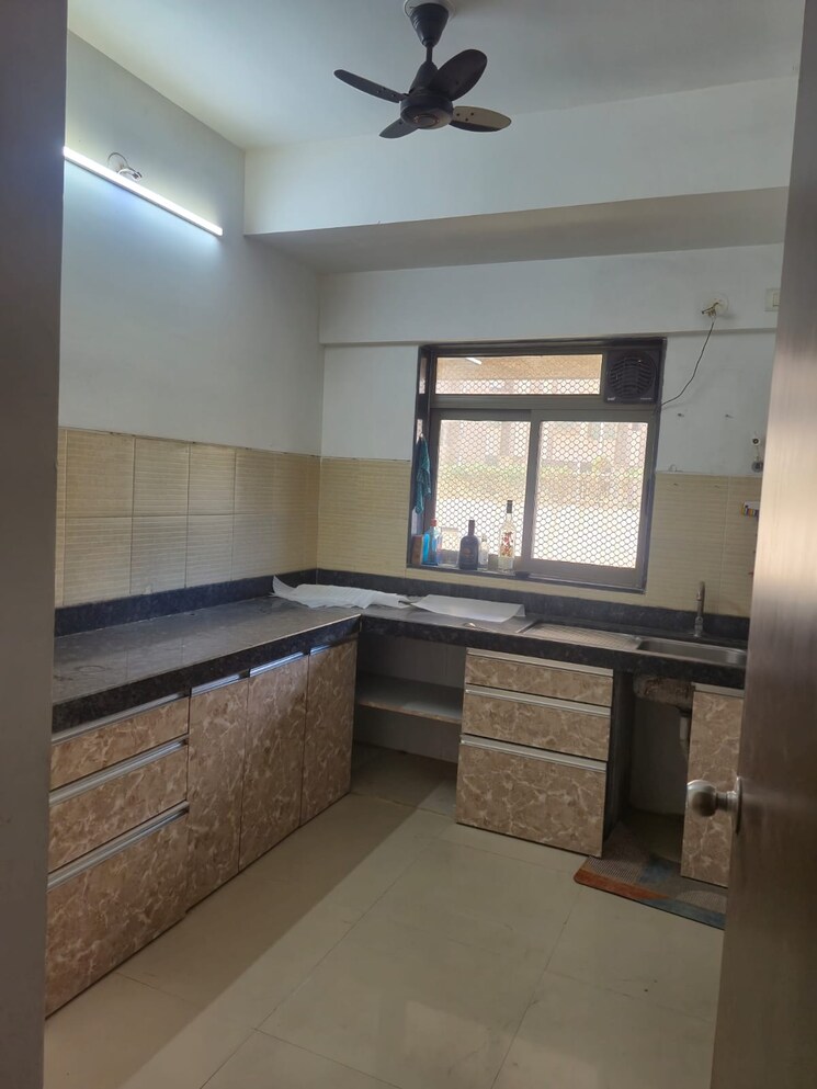 Kitchen, lodha-splendora-platino 2.5 Bedroom 851 Sq.Ft. Apartment In Ghodbunder Road Thane 9690084