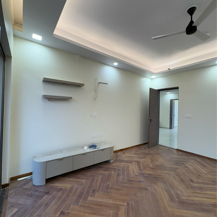 Room, shalimar-one-world-belvedere-court-3 4 Bedroom 2639 Sq.Ft. Apartment In Malesemau Lucknow 9690089