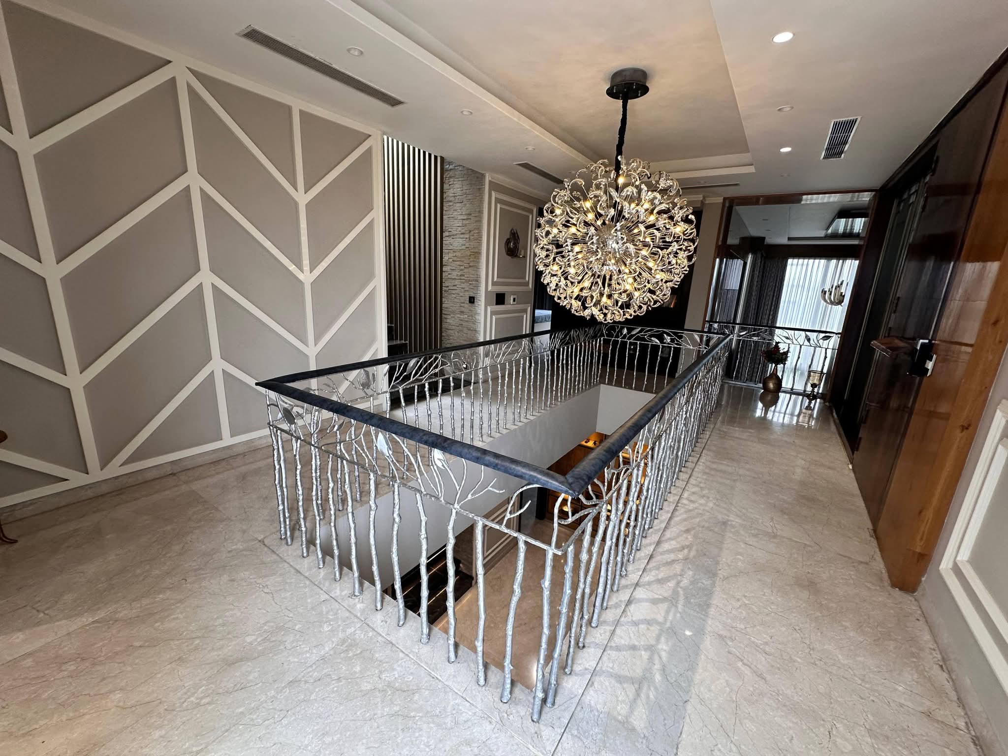 4 BHK + Pooja Room Builder Floor For Rent in Ansal Plaza Sector-23