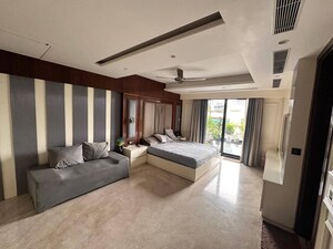Bedroom in 4 BHK Builder Floor at Ansal Plaza Sector-23, Sector 23 – for Rent