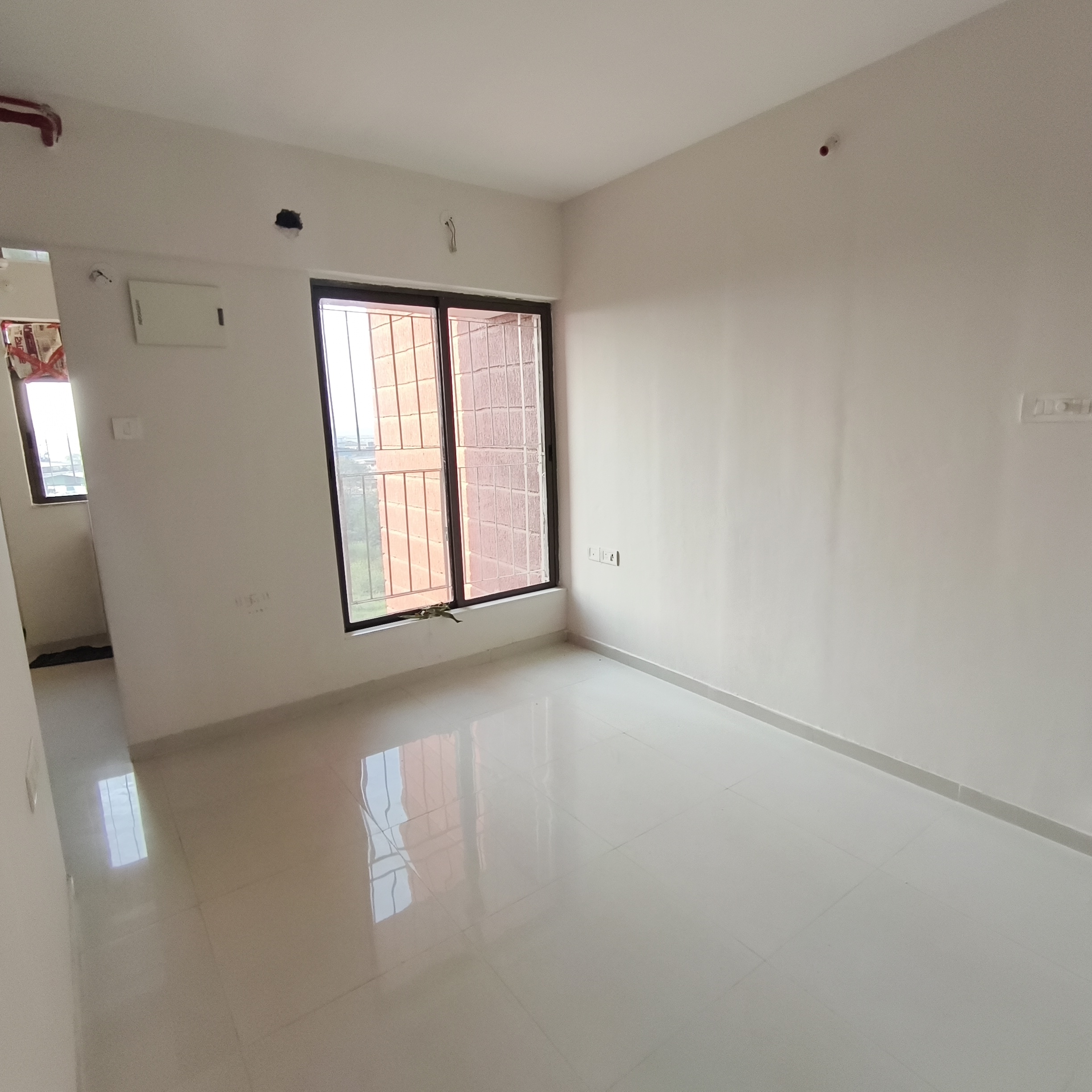 1 BHK + Extra Room Apartment For Rent in Dosti Greater Thane