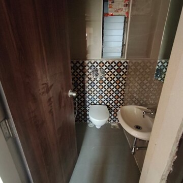 Bathroom in 1 BHK Apartment at Dosti Greater Thane, Kalher – for Rent