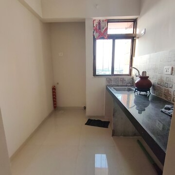 Room in 1 BHK Apartment at Dosti Greater Thane, Kalher – for Rent