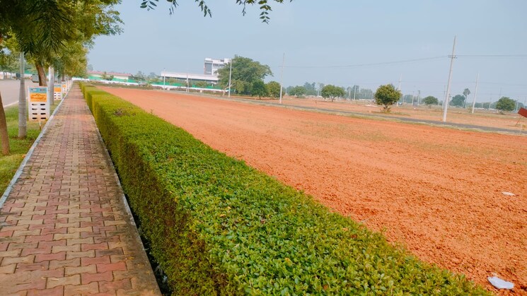 Garden, thagarapuvalasa  267 Sq.Yd. Plot In Thagarapuvalasa Vizag 9690105