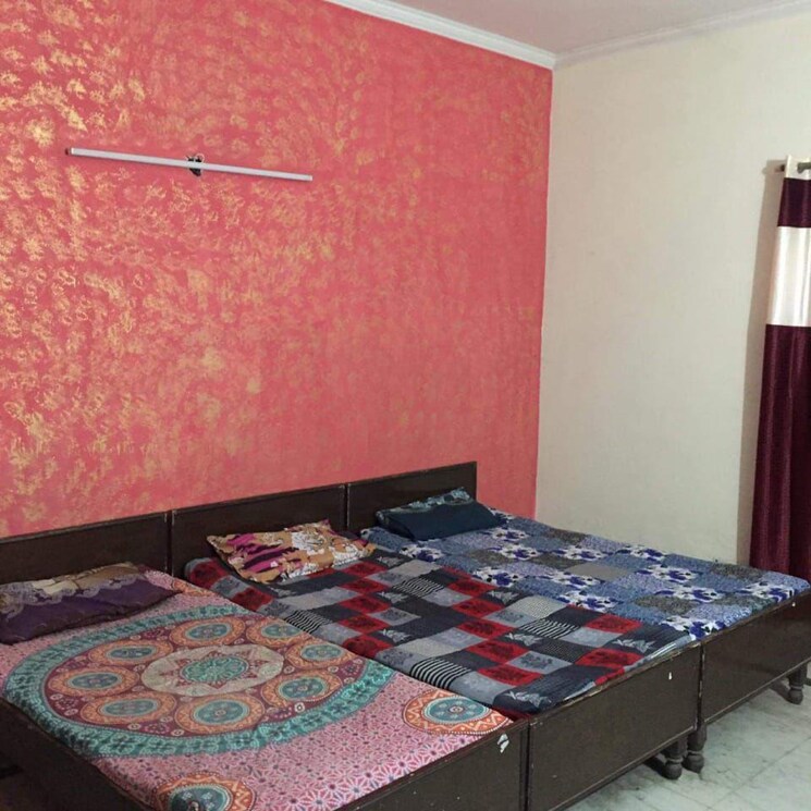 Bedroom, sector 57 Pg For Girls In Sector 57 9690113