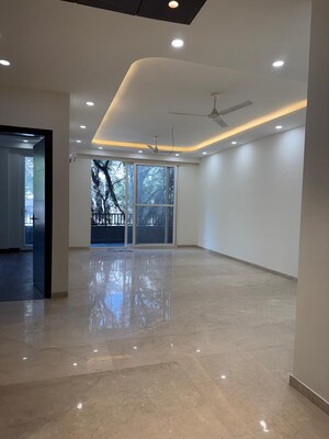 Room in 4 BHK Builder Floor at Greater Kailash – for Sale