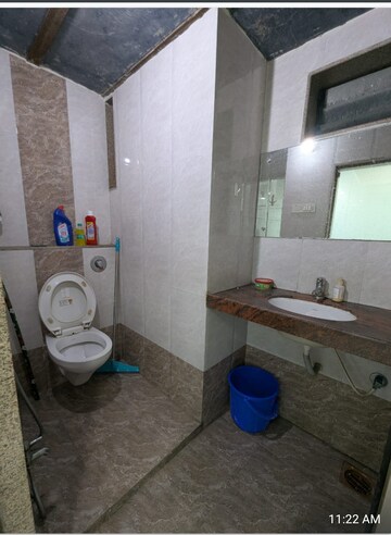  Office Space For Rent in Vashi Railway Station Commercial Complex, Vashi Sector 30a