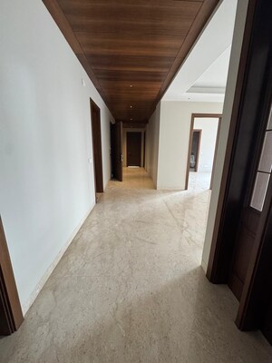 Room in 4 BHK Builder Floor at Greater Kailash – for Rent