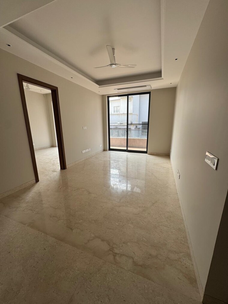 Room, greater kailash 4 Bedroom 4000 Sq.Ft. Builder Floor In Greater Kailash Delhi 9690136