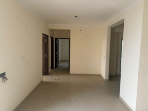Room in 2 BHK Apartment at BBD Green City, Gomti Nagar – for Rent